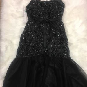 Rica Design Halter Top Formal Dress
